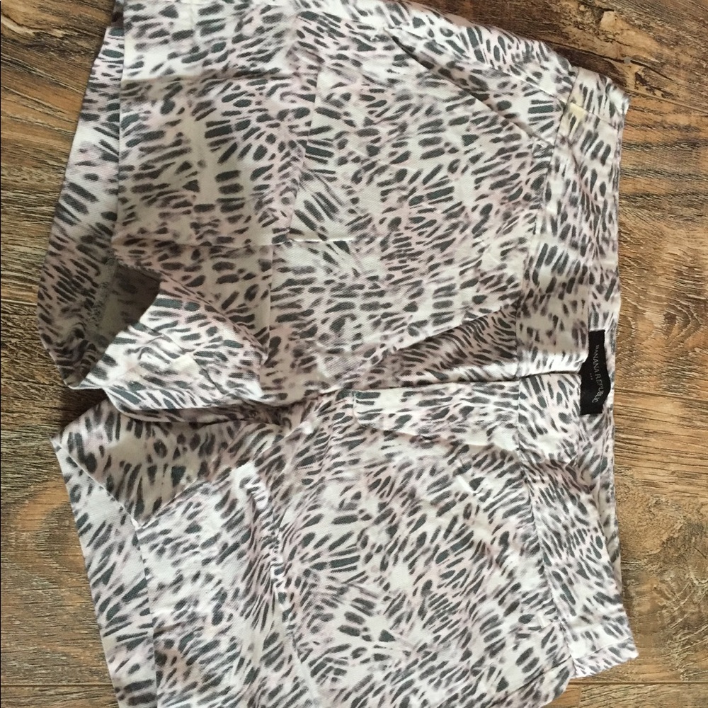 EUC Banana Republic Shorts